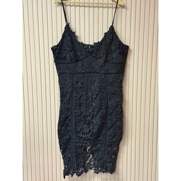 Boohoo Plus Premium Crochet Lace Strappy Midi Dress Women’s Size 18 - Picture 2 of 16